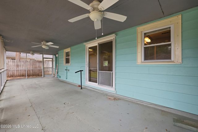 1001 Wanda Place, Gulfport, MS 39501
