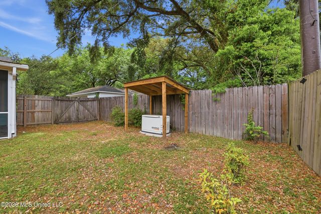 1001 Wanda Place, Gulfport, MS 39501