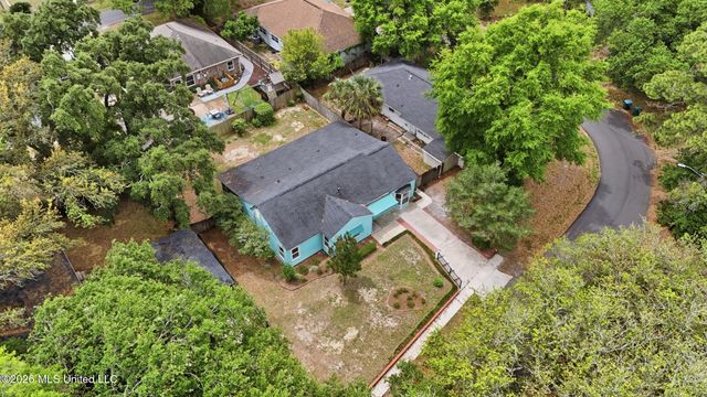 1001 Wanda Place, Gulfport, MS 39501