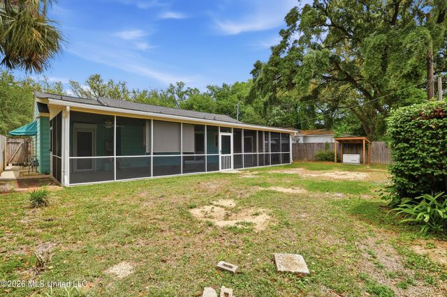 1001 Wanda Place, Gulfport, MS 39501