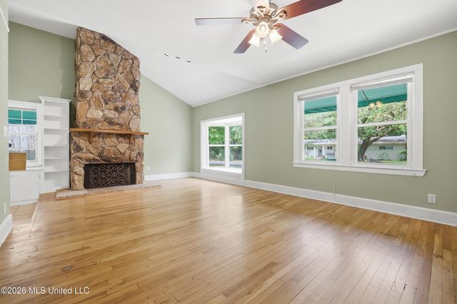 1001 Wanda Place, Gulfport, MS 39501