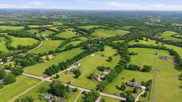 7300 Old Boonesboro Road, Winchester, KY 40391