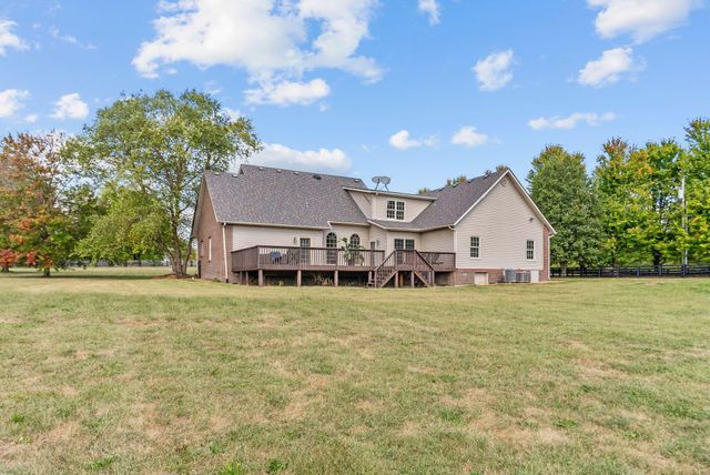 7300 Old Boonesboro Road, Winchester, KY 40391