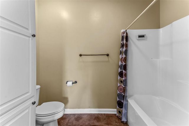 7792 Acadian Lane, Lake Charles, LA 70607
