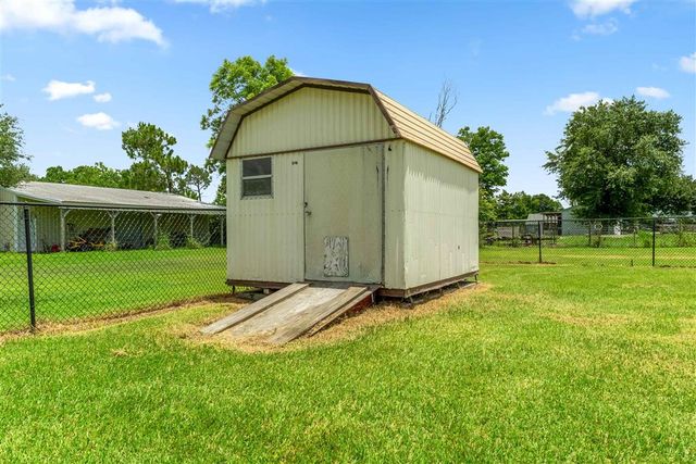 7792 Acadian Lane, Lake Charles, LA 70607