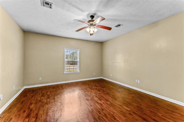 7792 Acadian Lane, Lake Charles, LA 70607