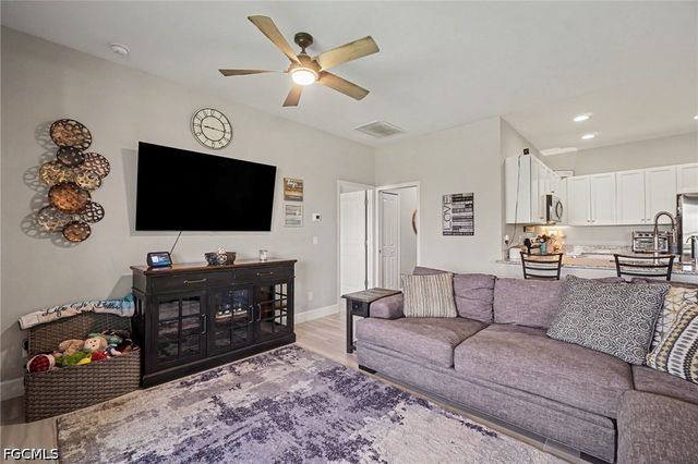 1628 NW 38th AVE, Cape Coral, FL 33993