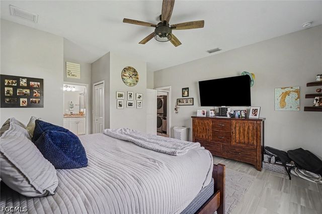 1628 NW 38th AVE, Cape Coral, FL 33993