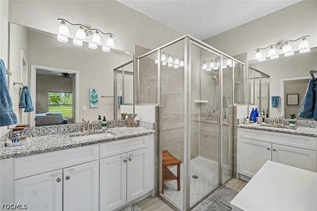 1628 NW 38th AVE, Cape Coral, FL 33993