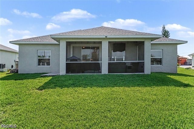1628 NW 38th AVE, Cape Coral, FL 33993