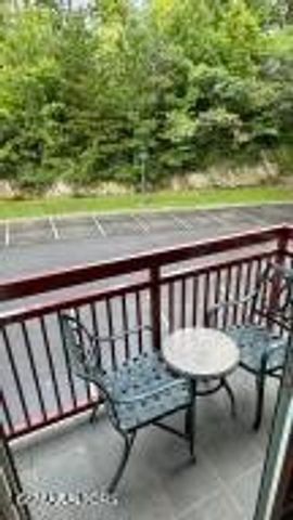 212 Dollywood Ln U 420, Pigeon Forge, TN 37863