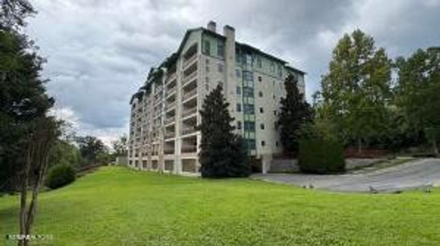 212 Dollywood Ln U 420, Pigeon Forge, TN 37863