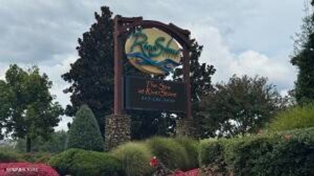 212 Dollywood Ln U 420, Pigeon Forge, TN 37863