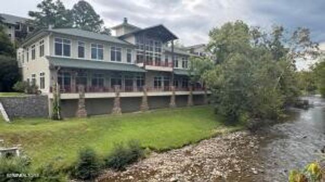 212 Dollywood Ln U 420, Pigeon Forge, TN 37863