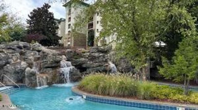 212 Dollywood Ln U 420, Pigeon Forge, TN 37863