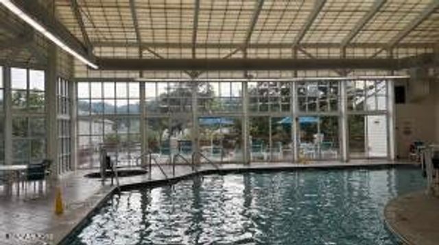 212 Dollywood Ln U 420, Pigeon Forge, TN 37863