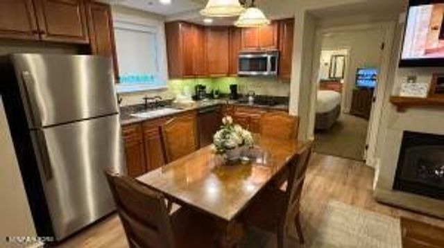 212 Dollywood Ln U 420, Pigeon Forge, TN 37863
