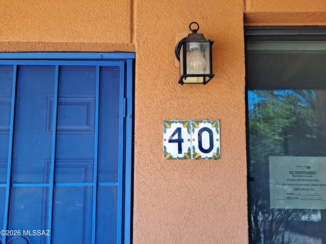 350 N Silverbell Rd Apt 40, Tucson, AZ 85745