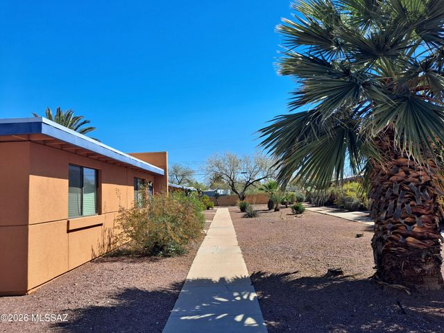 350 N Silverbell Rd Apt 40, Tucson, AZ 85745