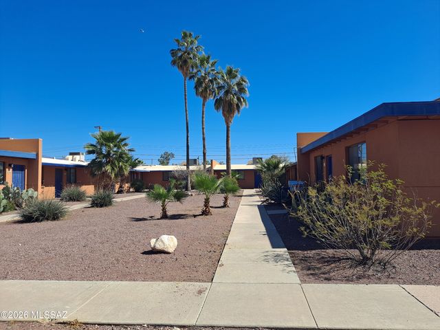 350 N Silverbell Rd Apt 40, Tucson, AZ 85745