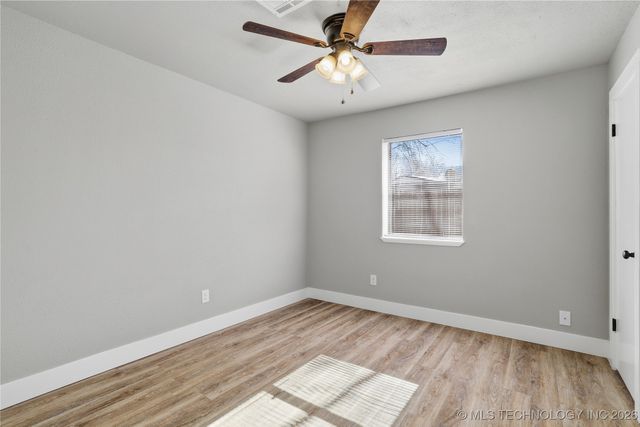 3601 Dawna Street, Durant, OK 74701