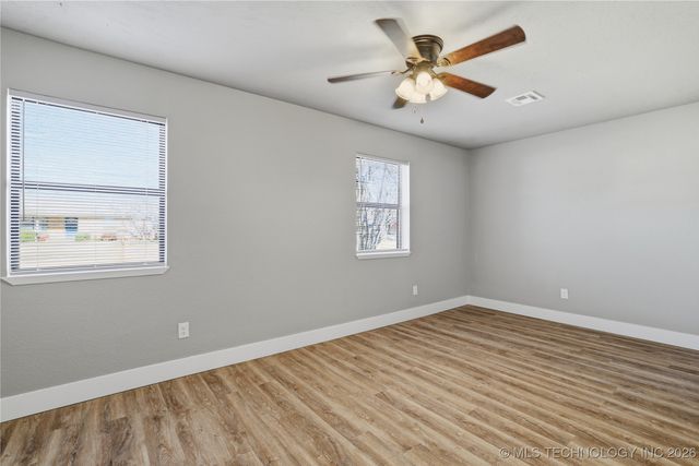 3601 Dawna Street, Durant, OK 74701