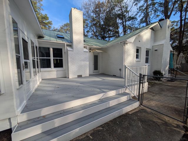 304 Woodland Drive, Summerville, SC 29485