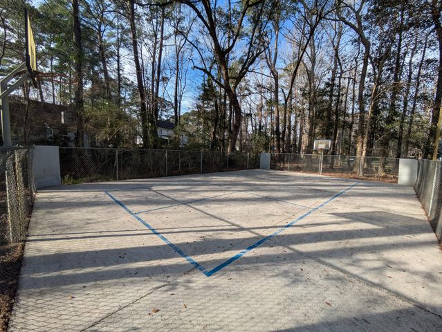 304 Woodland Drive, Summerville, SC 29485