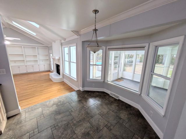 304 Woodland Drive, Summerville, SC 29485