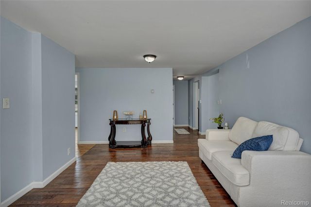 914 Chartier Street, Marine City, MI 48039