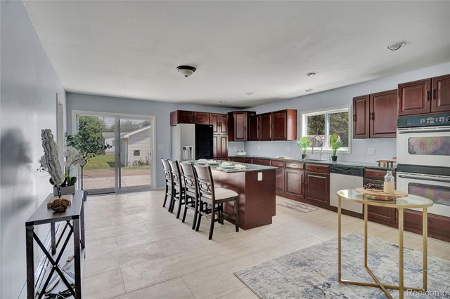 914 Chartier Street, Marine City, MI 48039