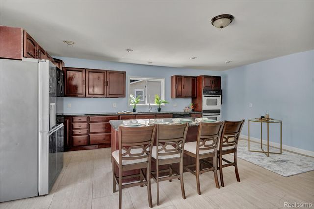 914 Chartier Street, Marine City, MI 48039