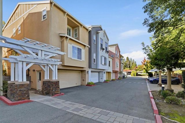 10700 Stevens Canyon Road, Cupertino, CA 95014
