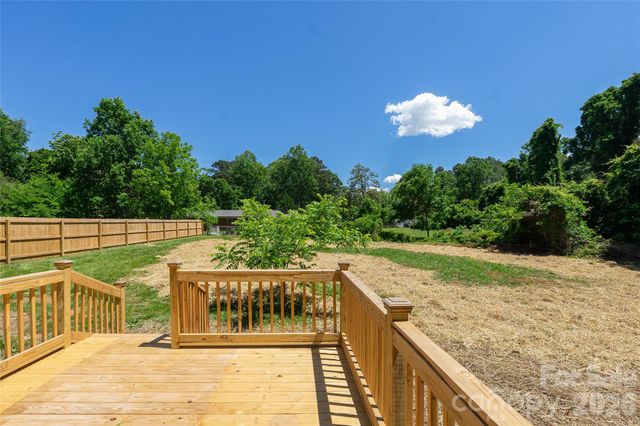 7426 Hambright Road, Huntersville, NC 28078