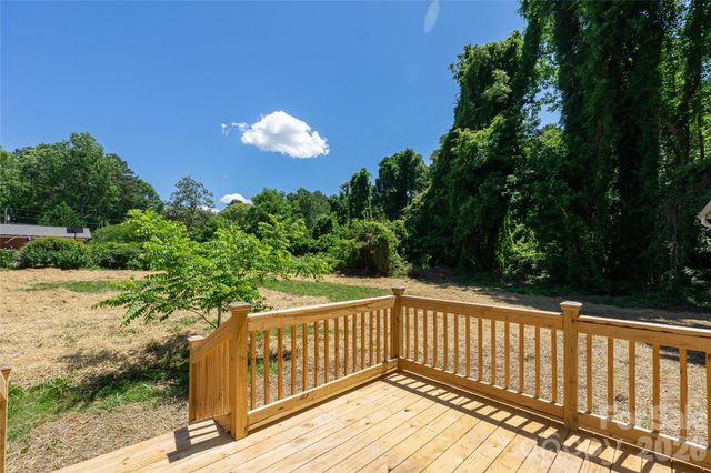 7426 Hambright Road, Huntersville, NC 28078