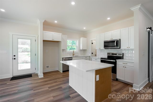 7426 Hambright Road, Huntersville, NC 28078