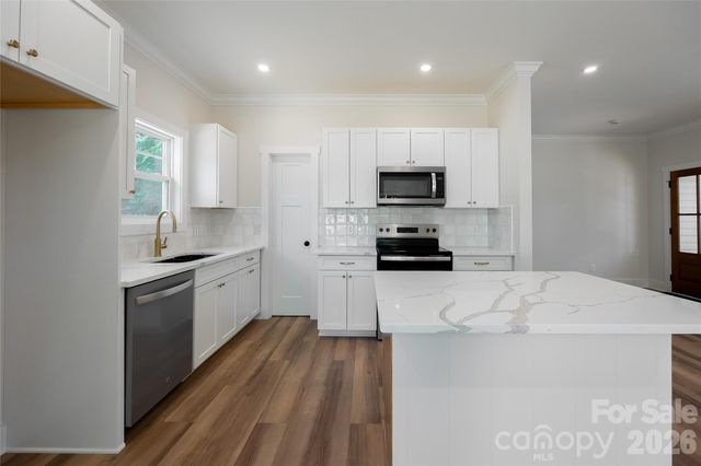 7426 Hambright Road, Huntersville, NC 28078