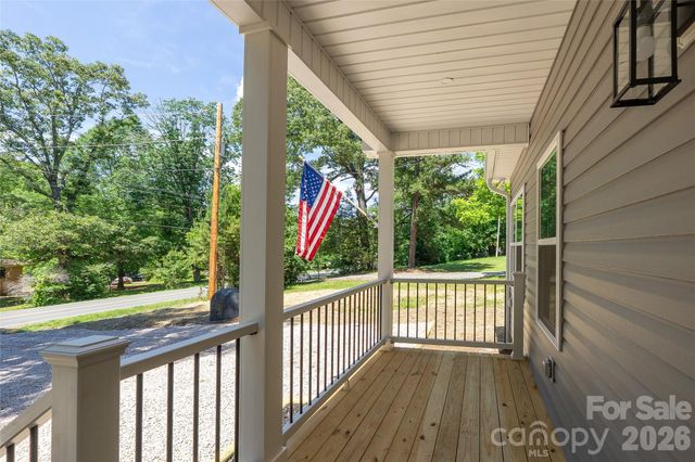 7426 Hambright Road, Huntersville, NC 28078