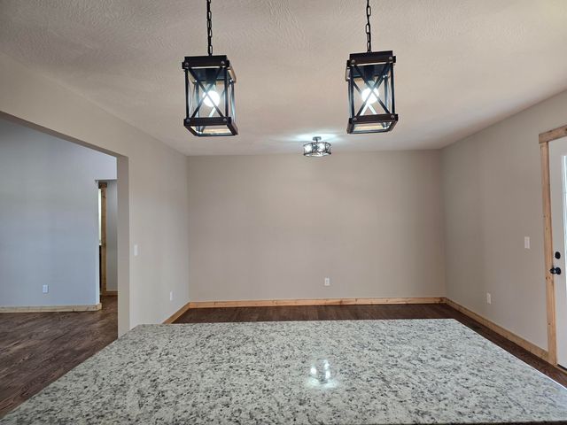 735 Boardwalk, Seymour, MO 65746