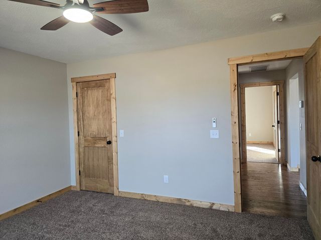 735 Boardwalk, Seymour, MO 65746