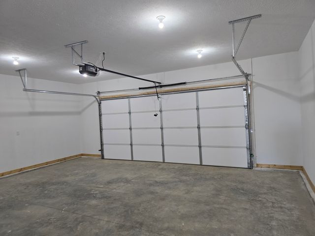 735 Boardwalk, Seymour, MO 65746