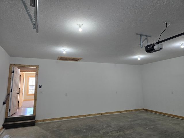 735 Boardwalk, Seymour, MO 65746