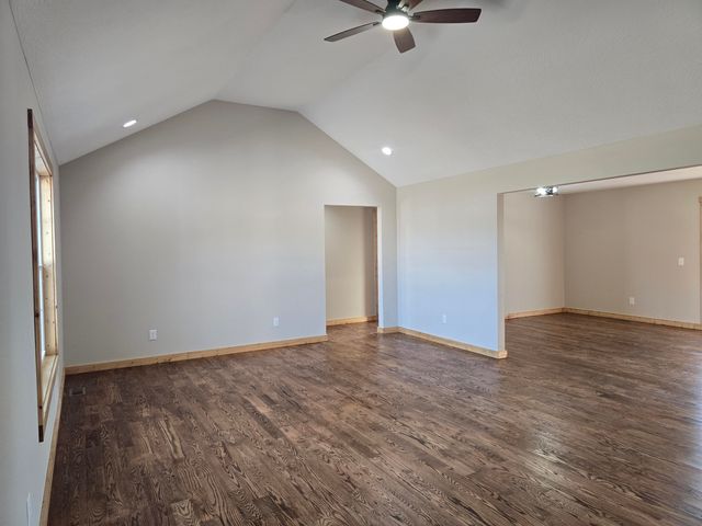 735 Boardwalk, Seymour, MO 65746