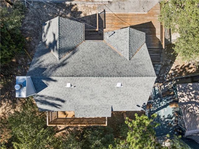 26510 Placer, Lake Arrowhead, CA 92352