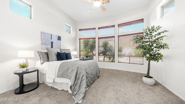 8056 E SANDIA Circle, Mesa, AZ 85207