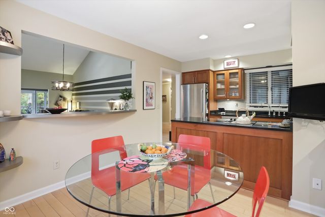 9334 W Point Place, Indianapolis, IN 46268