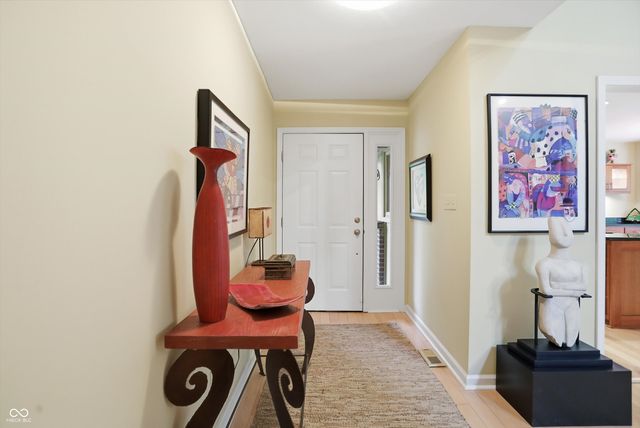 9334 W Point Place, Indianapolis, IN 46268