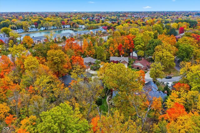 9334 W Point Place, Indianapolis, IN 46268