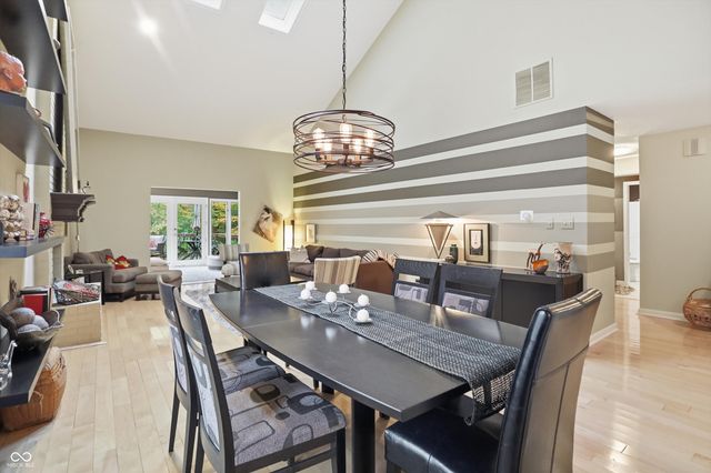 9334 W Point Place, Indianapolis, IN 46268