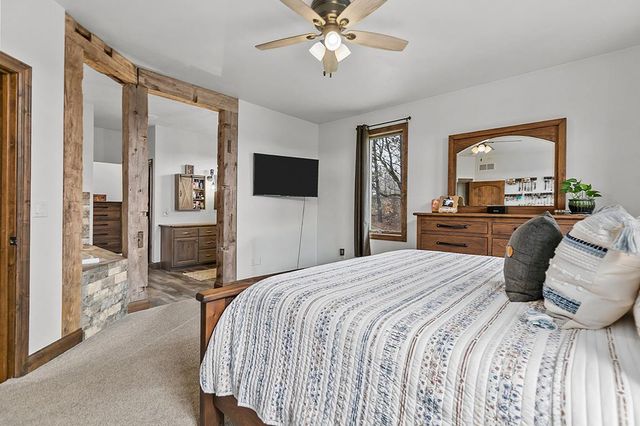 E9588 MULROY ROAD, New London, WI 54961